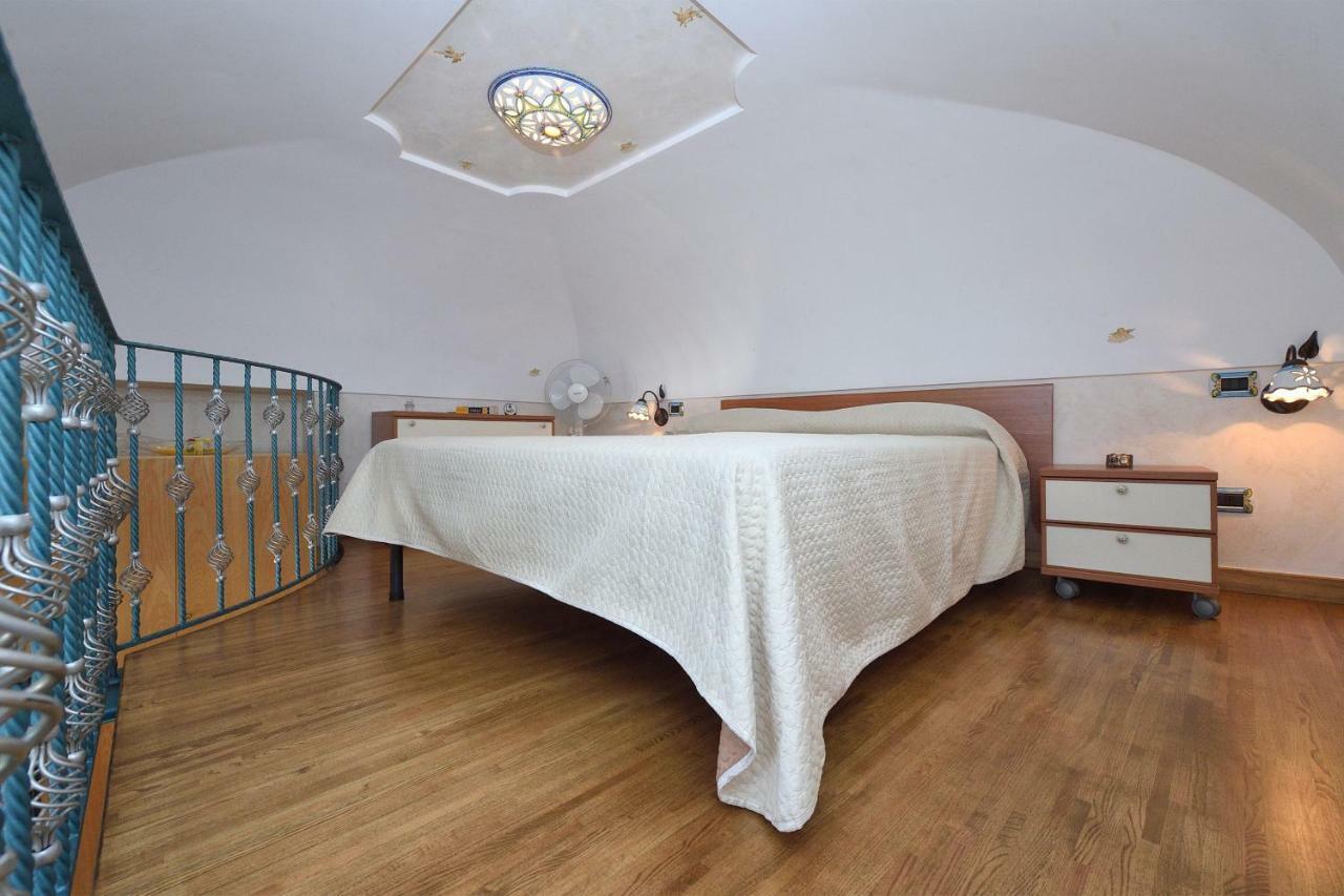 Pontone On The Sea Apartment Scala Εξωτερικό φωτογραφία
