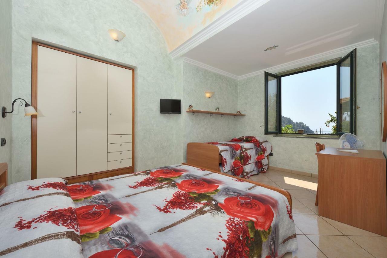 Pontone On The Sea Apartment Scala Εξωτερικό φωτογραφία