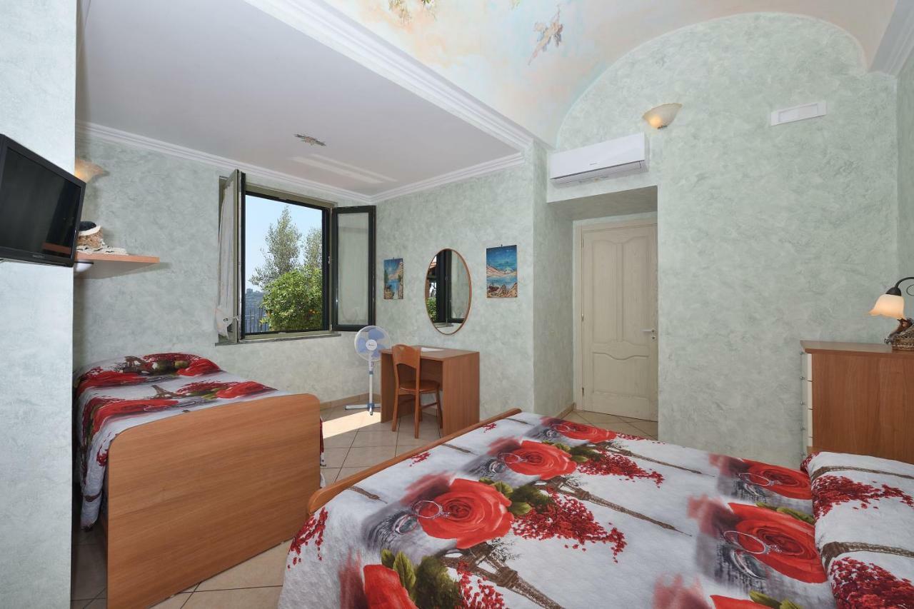 Pontone On The Sea Apartment Scala Εξωτερικό φωτογραφία