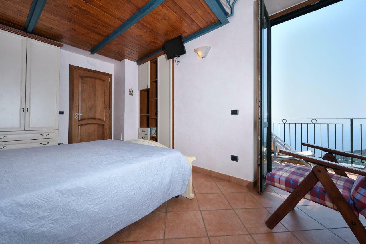 Pontone On The Sea Apartment Scala Εξωτερικό φωτογραφία